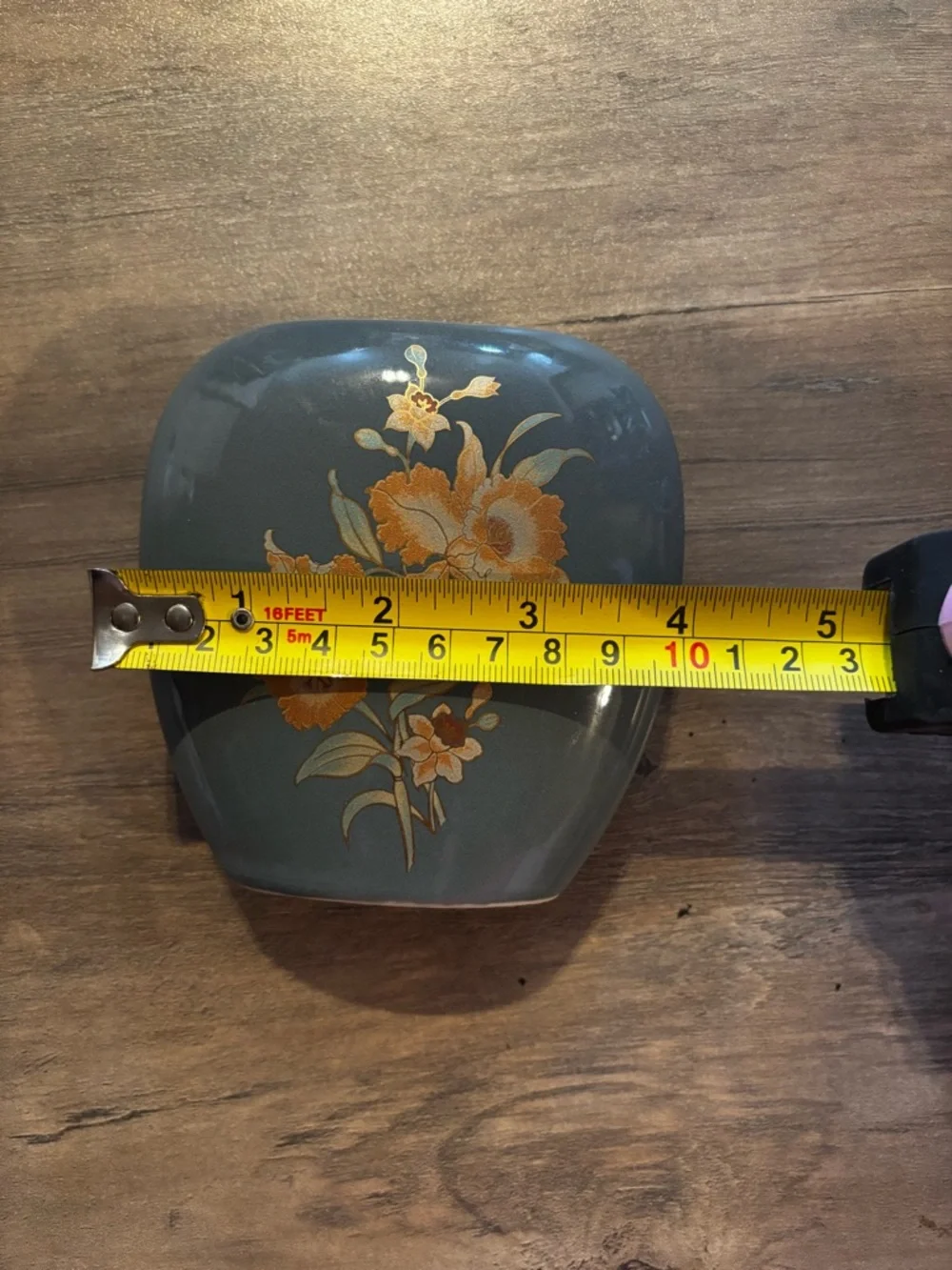 Gray Floral Ceramic vase